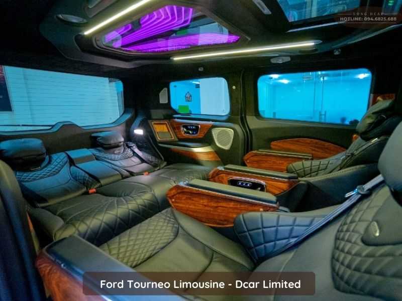 ford-tourneo-limousine-1