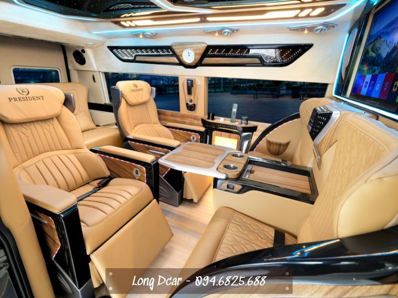 Dcar President - Ford Transit Limousine 1