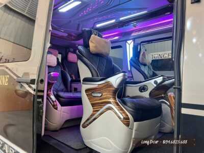 Ford-transit-limousine