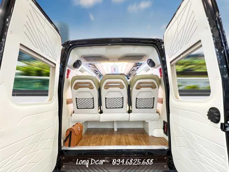 Dcar-Vip-Lounge-Ford-Transit- Limousine