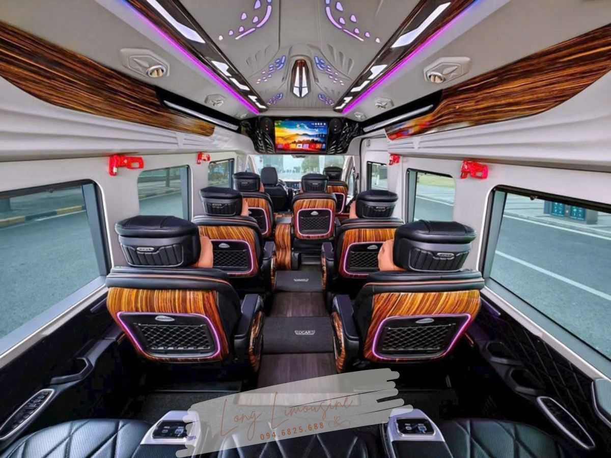 DCAR VIP LOUNGE 9 CHỖ 1