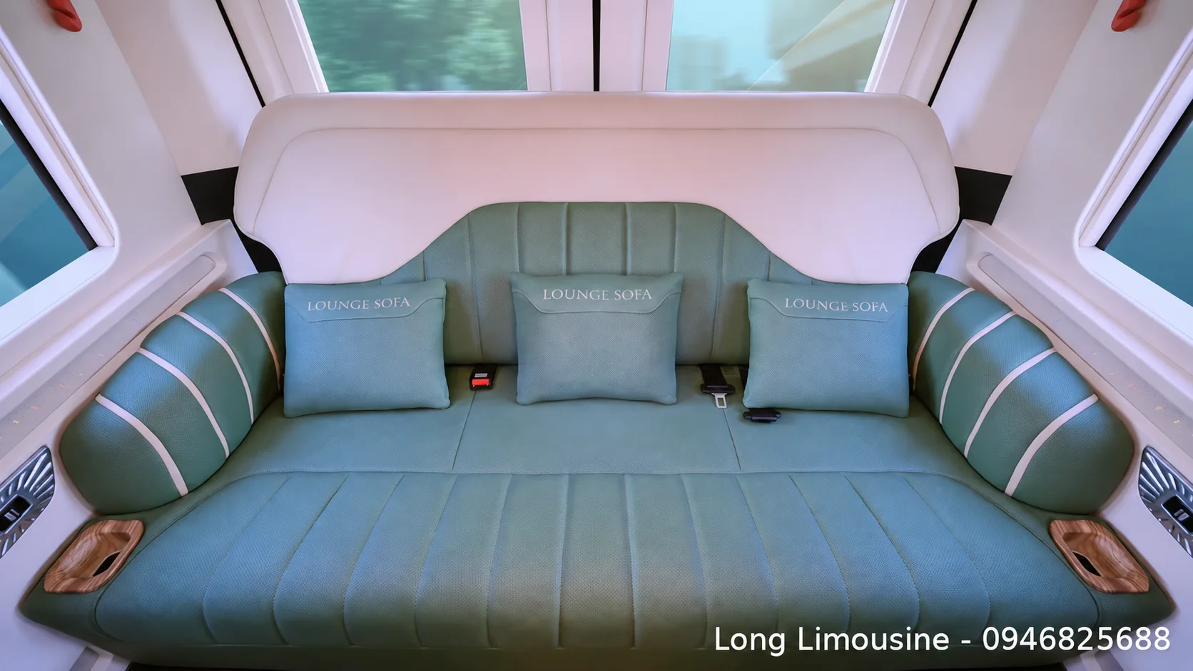 Bảng giá các dòng DCar Limousine 10 chỗ